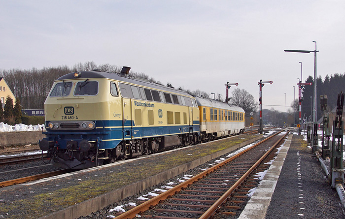 Eisenbahnen im W e s t e r w a l d Westfrankenbahn 218 460 mit GSMR