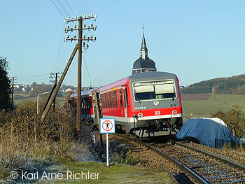 Nur noch die Schlusslichter gesehen? Besser vorher in den Fahrplan schauen!